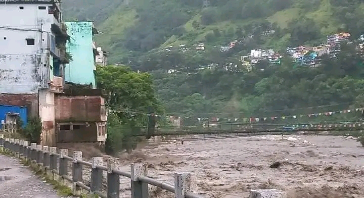दार्चुलामा प्राकृतिक प्रकोप : ५ जनाको ज्यान गयो, १० अझै बेपत्ता, ४२ घरमा पूर्ण क्षती