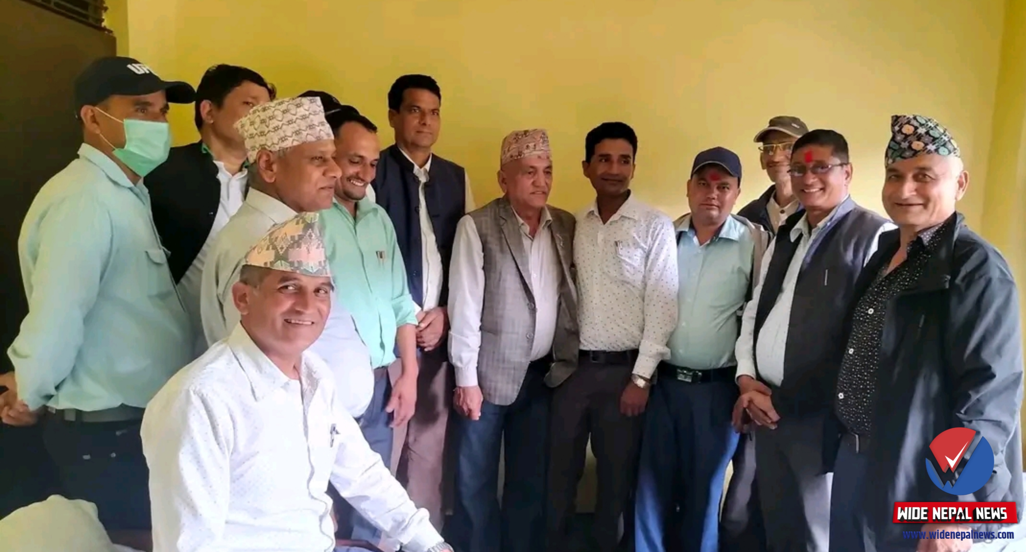 दार्चुलामा शिक्षक संघका जिल्ला सचिव र नगर अध्यक्ष शिक्षक संगठनमा प्रवेश