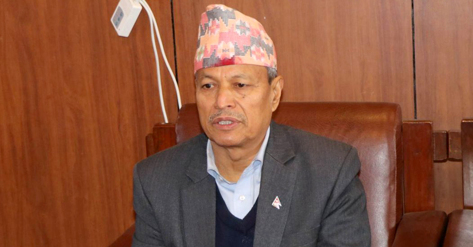 एमालेबाट धकेलिँदै धकेलिँदै घुम्तीमा पुगेका रावल