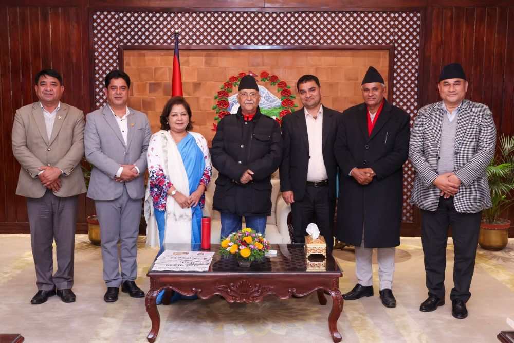 बालुवाटारमा ६ बुँदे मागसहित सुदूरपश्चिमका नेताहरुले भेटे प्रधानमन्त्री ओलीलाई
