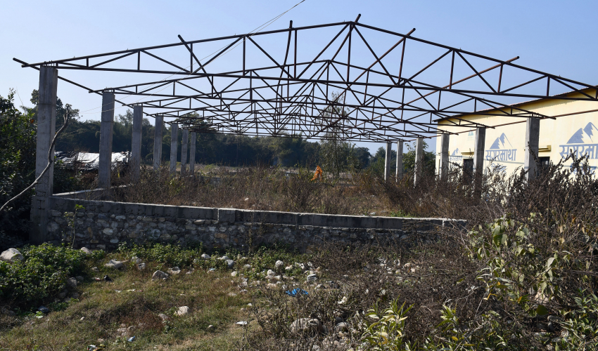 कञ्चनपुरका कुस्ती खेलाडीको पीडाः ‘पदक ल्याइन्छ तर खेल्ने हल छैन’